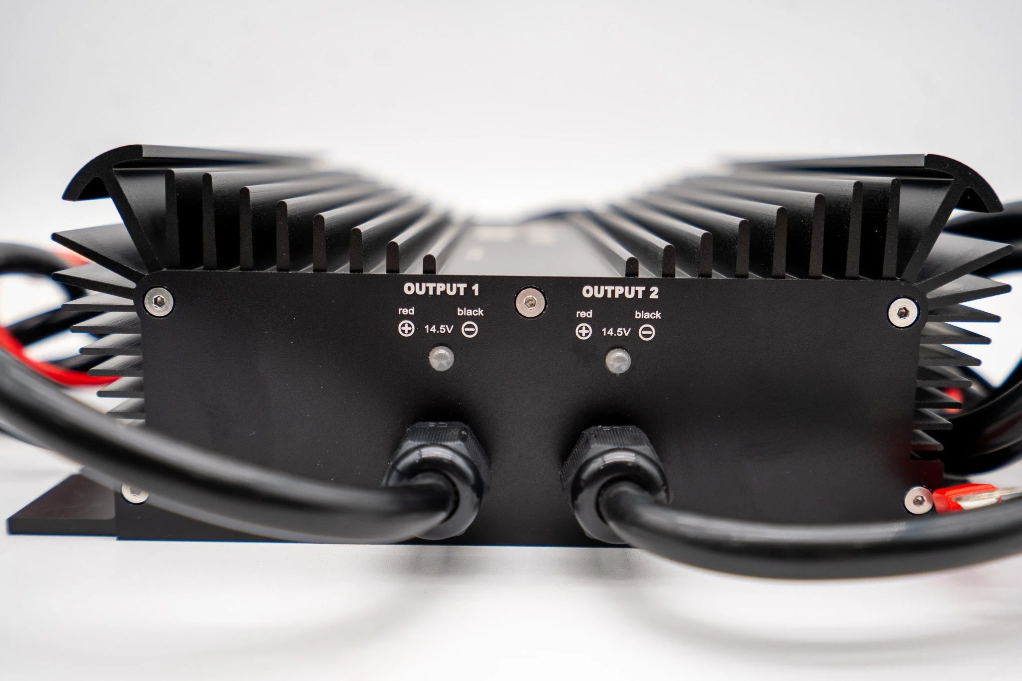 2 Bank Lithium/AGM/Lead Marine Waterproof Battery Charger - Image 3